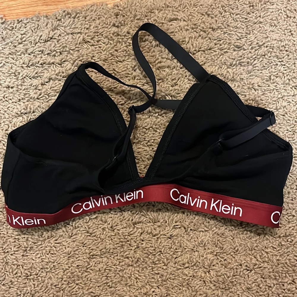 Calvin Klein bra - Picture 2 of 2